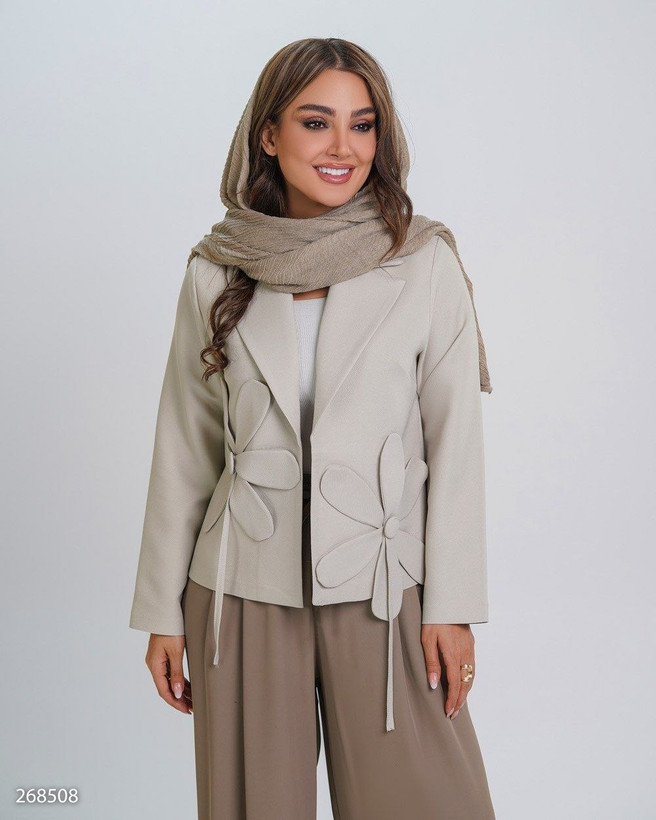 کت کراپ جنس مازراتی کجراه یقه انگلیسی گل برجسته ۲۶۸۵
